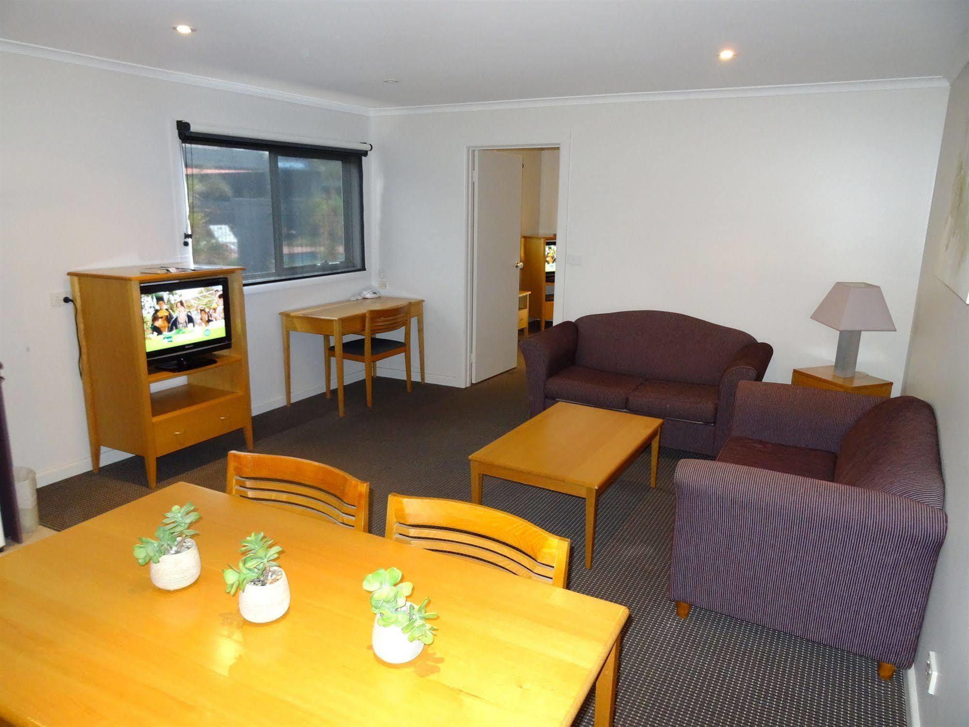Sunshine Motor Inn Ardeer Экстерьер фото