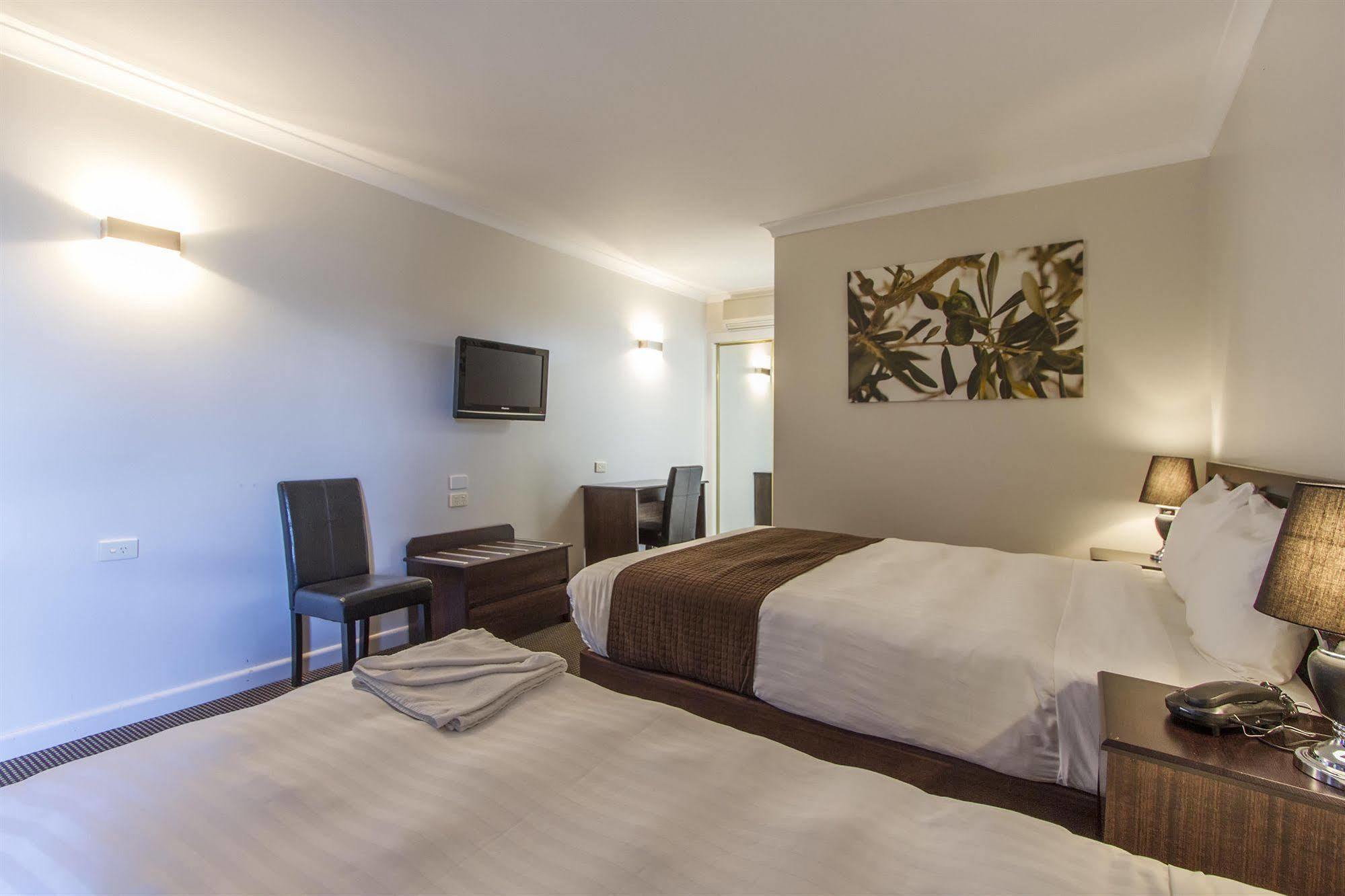 Sunshine Motor Inn Ardeer Экстерьер фото